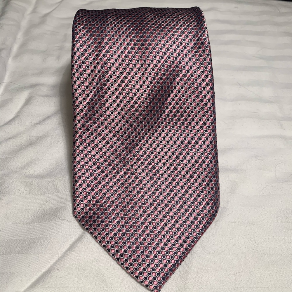 Nautica 100% Silk Tie - Pink and Black
